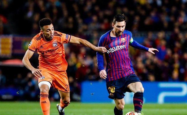 马德里竞技翻盘瓦伦西亚，范佩西完成帽子戏法