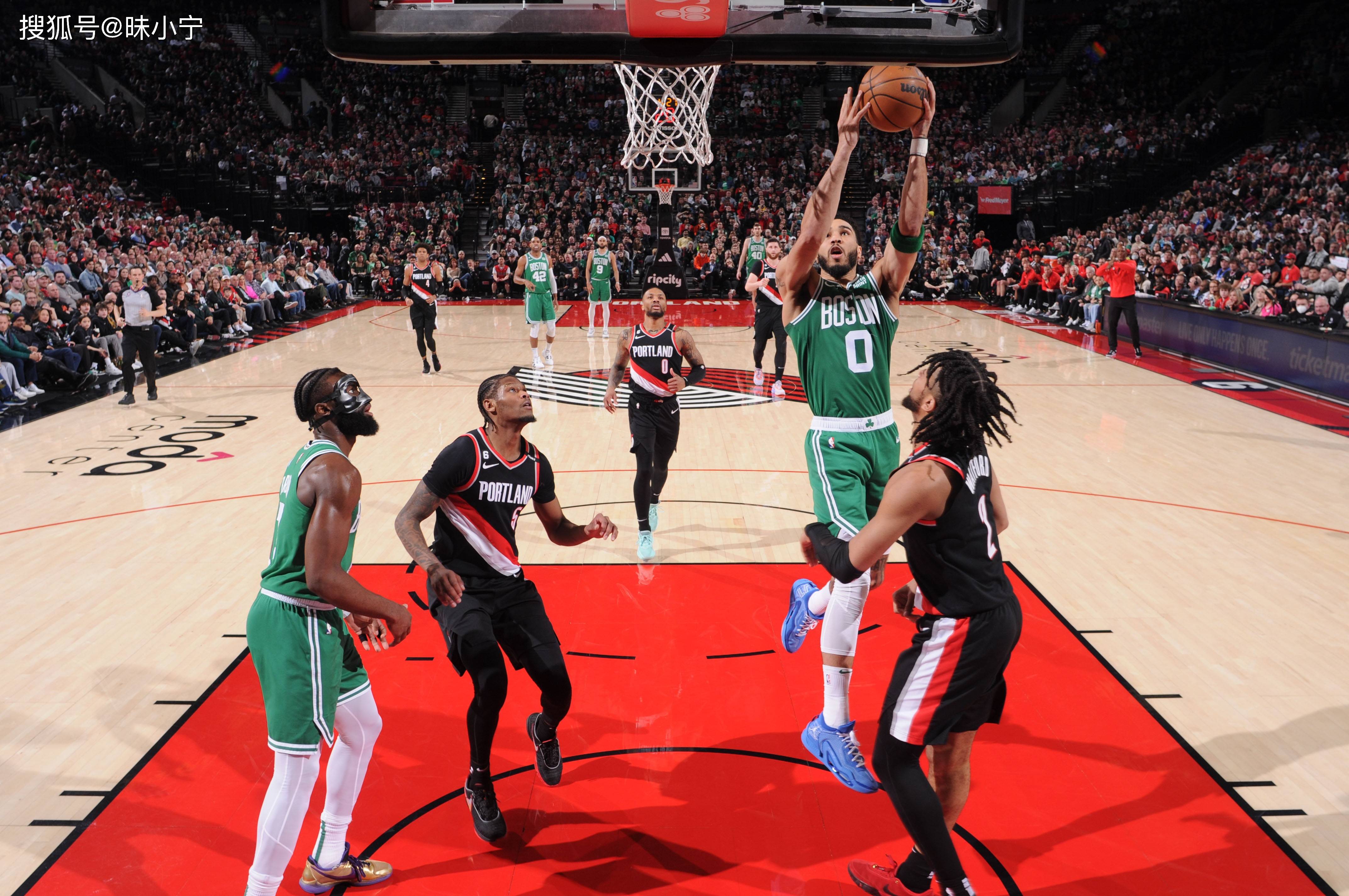 公牛爆冷墨西哥男篮,杰伦·布朗统治全场 公牛爆冷墨西哥男篮,杰伦·布朗统治全场