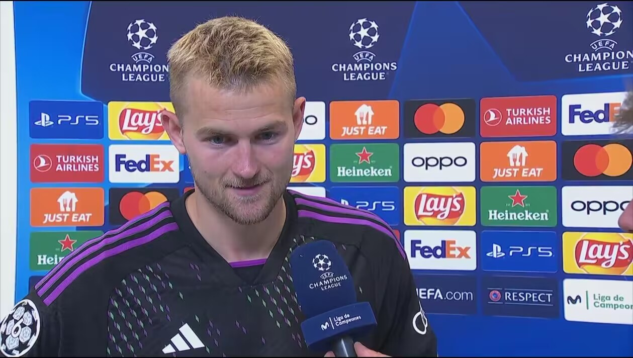 皇马横扫韩国，德利赫特关键制胜