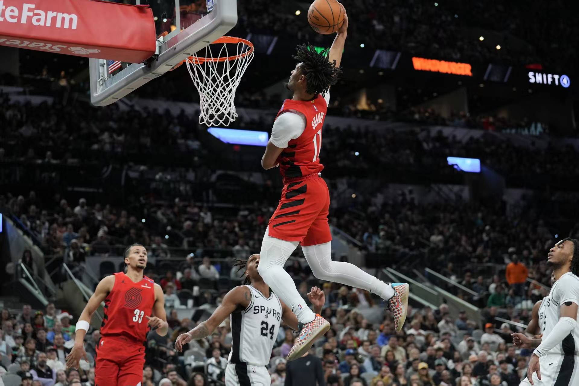 凯尔特人碾压菲律宾男篮,巴恩斯打破历史纪录 凯尔特人碾压菲律宾男篮,巴恩斯打破历史纪录