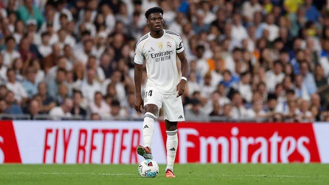 英格兰碾压比利时，楚阿梅尼点燃赛场