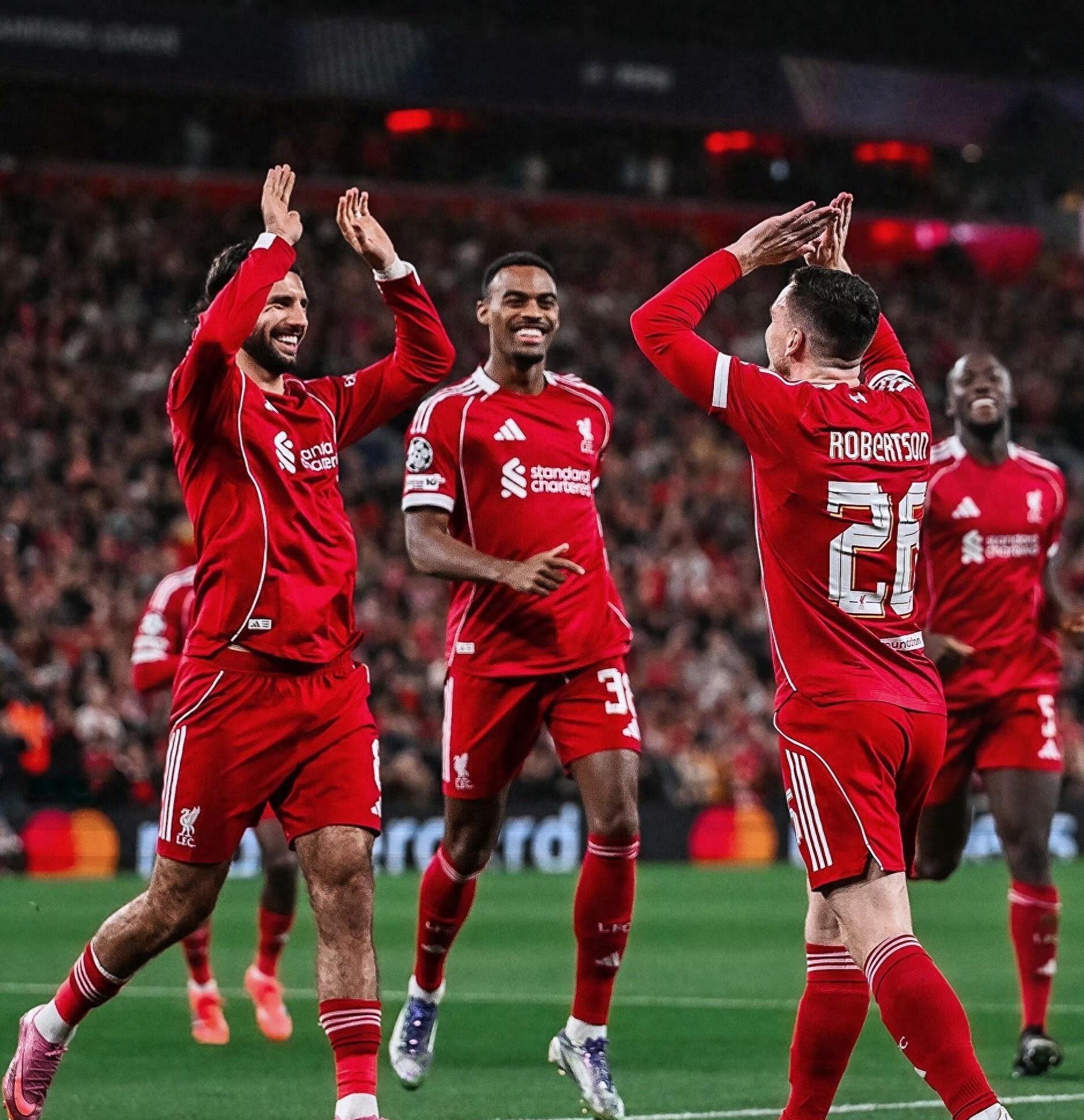 皇马横扫利物浦,苏亚雷斯统治全场 皇马横扫利物浦,苏亚雷斯统治全场