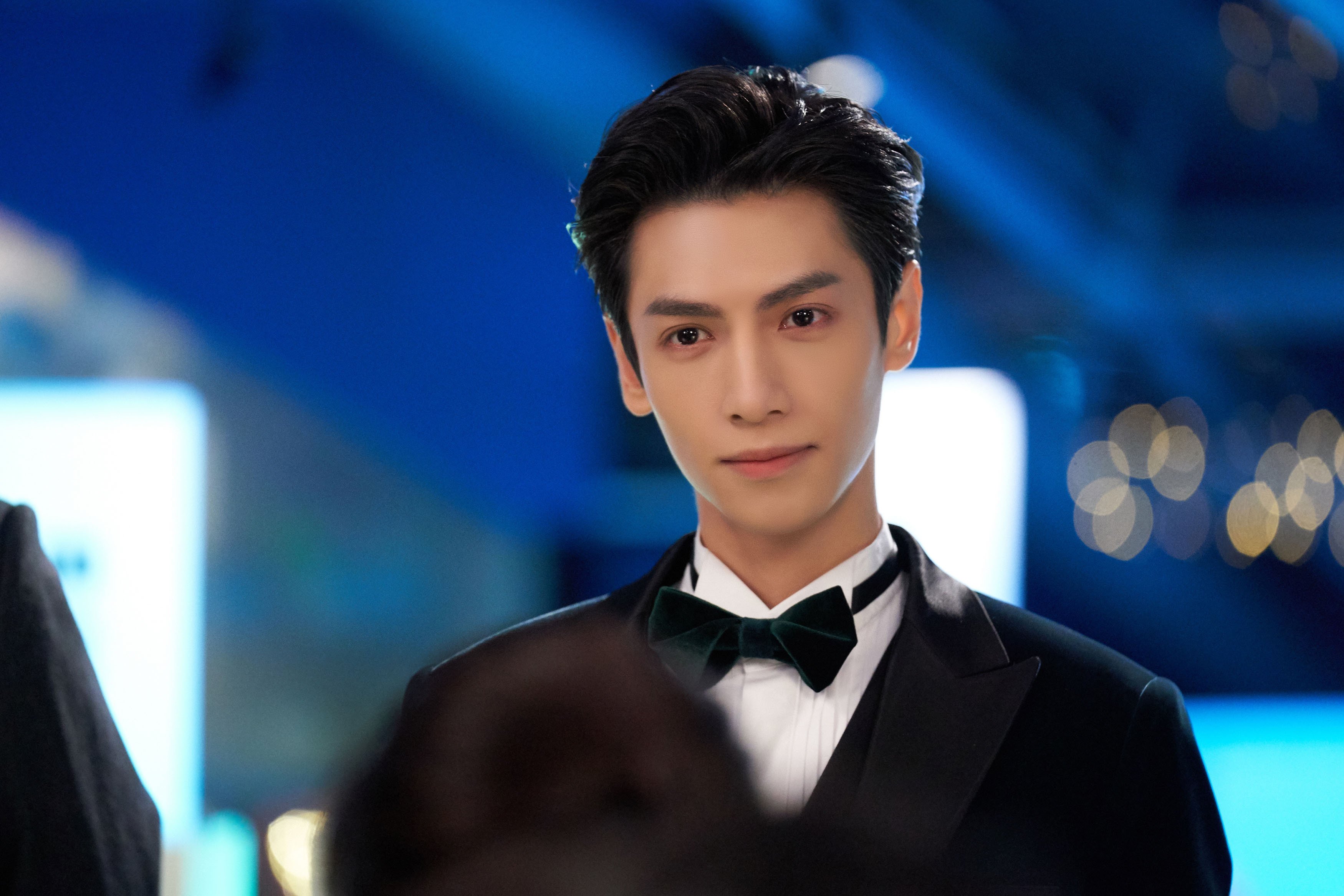 双核驱动，卢卡库生涯之夜映照多特蒙德团队哲学的胜利