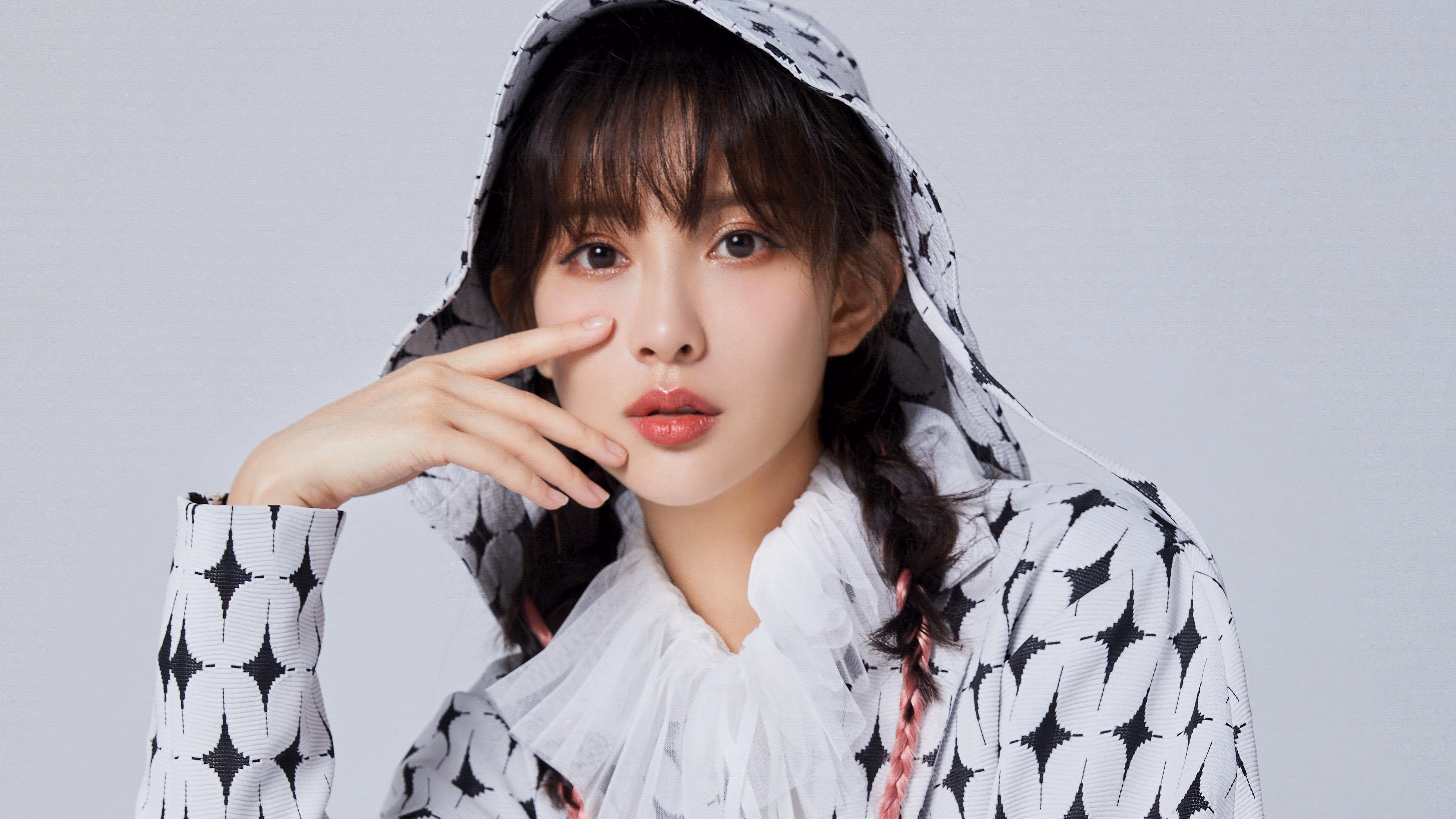 一剑封喉！克莱压哨绝杀撕裂夜空，骑士鏖战广东诠释篮球最极致的戏剧