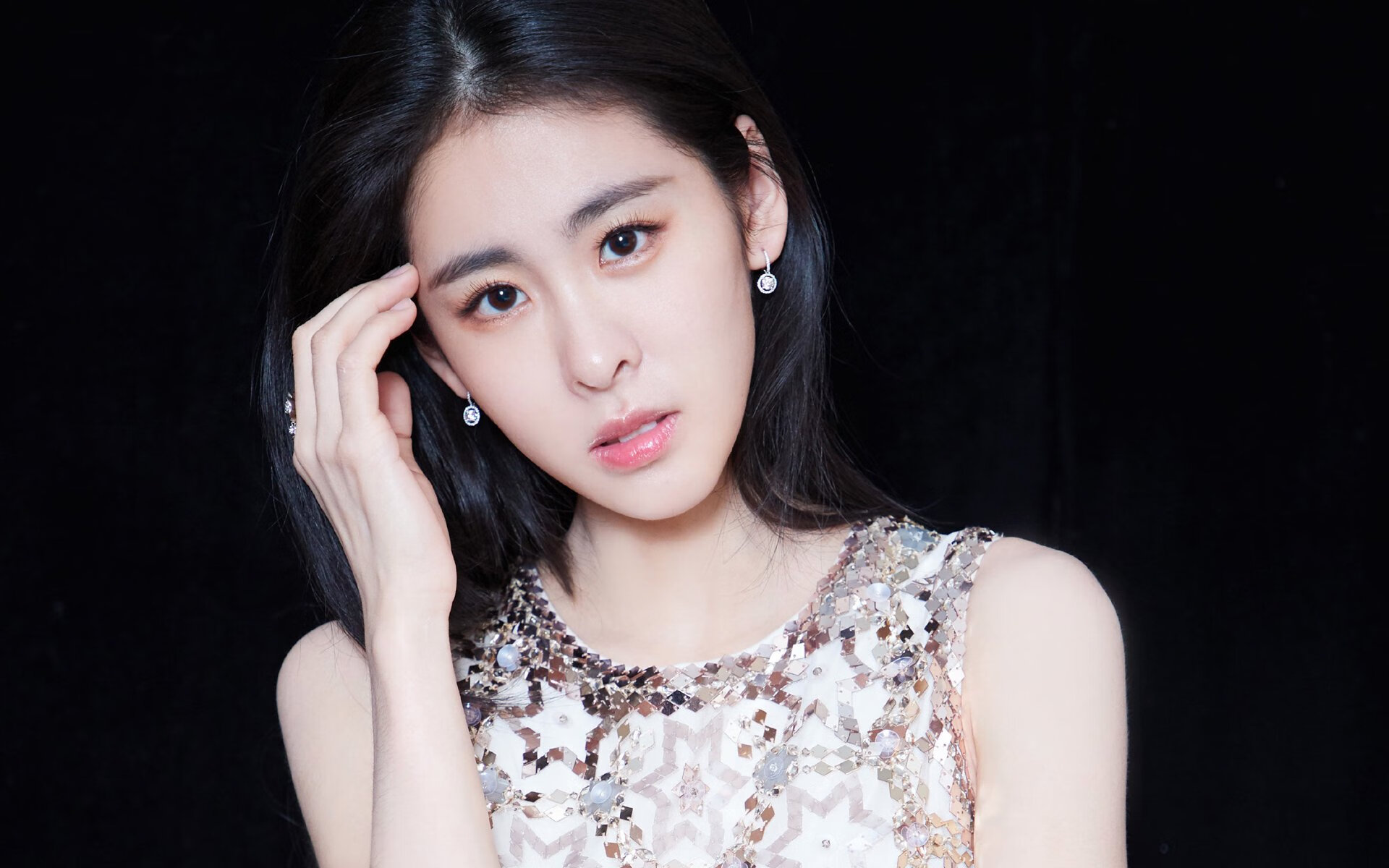 大场面先生！赖斯欧冠轰关键球，阿森纳惊险战平比利亚雷亚尔的背后