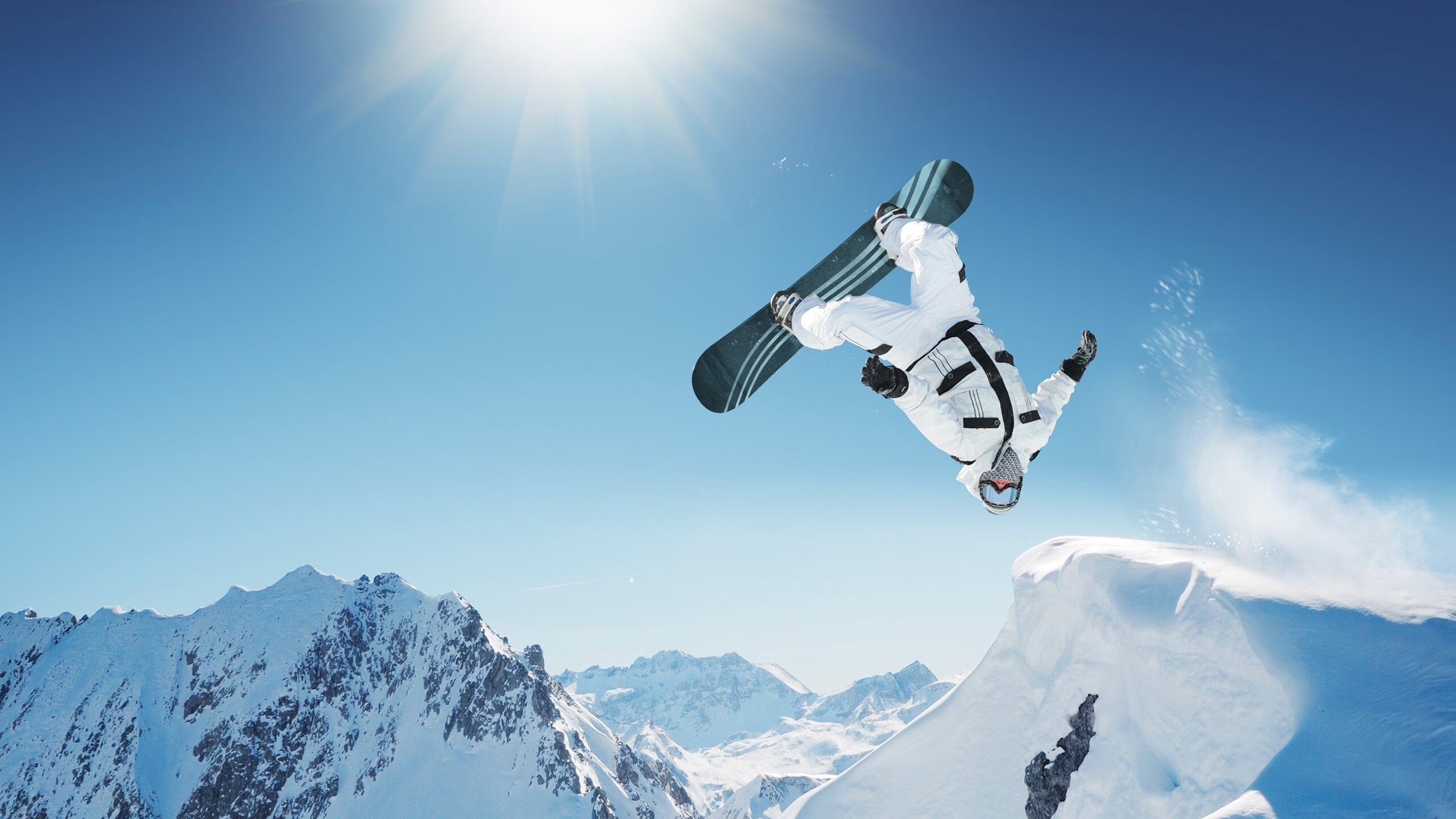 静默的爆破手，阿坎吉的沉默摧毁了巴萨的轰鸣